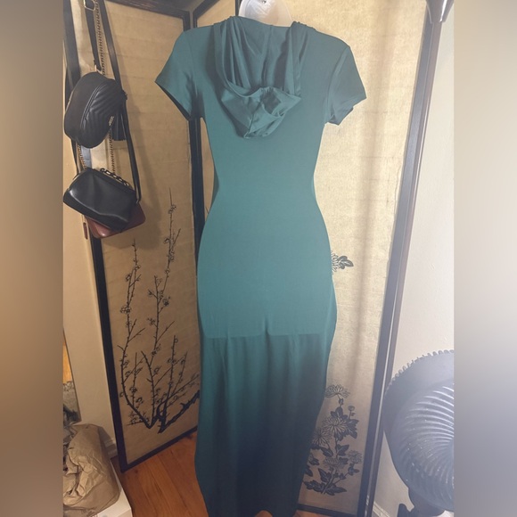 Heart Hips Forest Green Maxi Dress - Picture 4 of 5